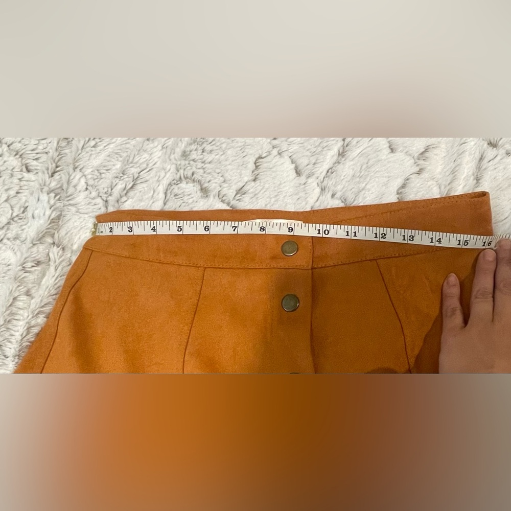 Persun large suede like mini skirt - Picture 6 of 7